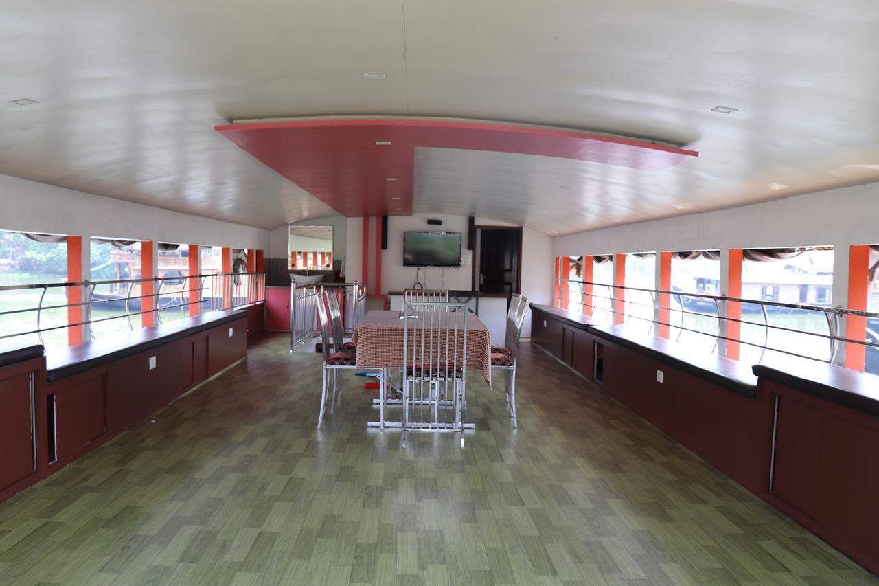 Friends Cruise, Nightstay Houseboat Alappuzha 외부 사진