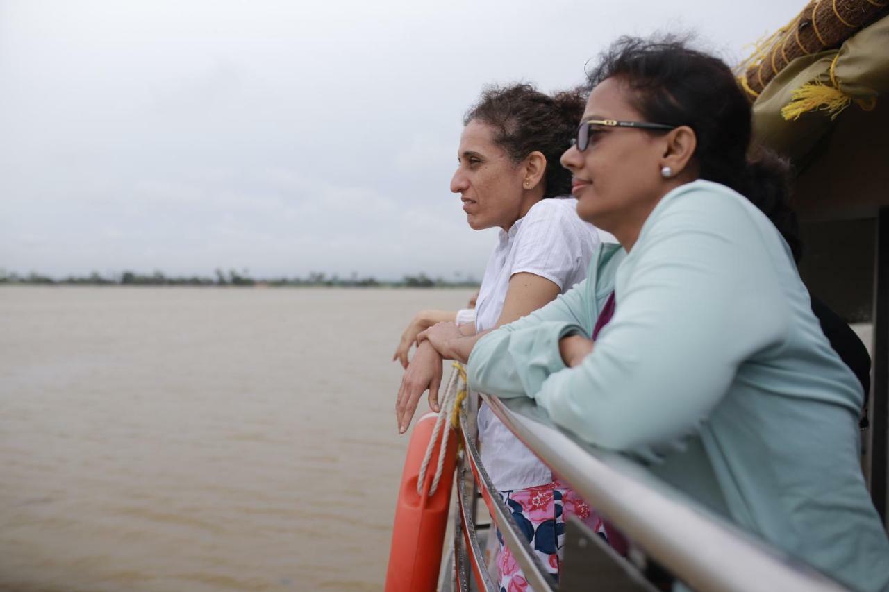 Friends Cruise, Nightstay Houseboat Alappuzha 외부 사진