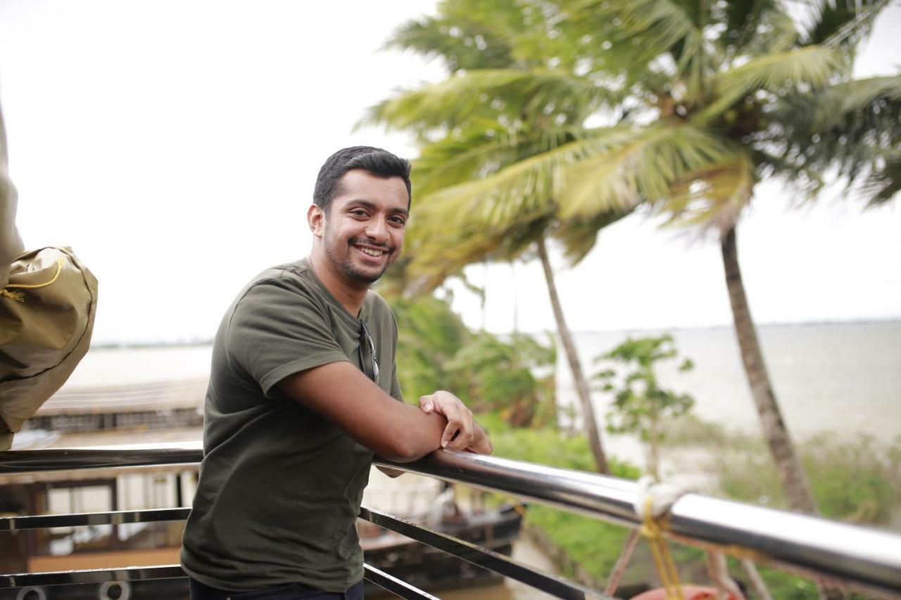 Friends Cruise, Nightstay Houseboat Alappuzha 외부 사진